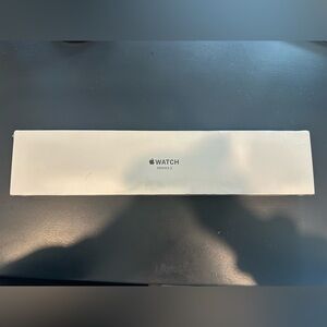 Apple Watch Series 8 Packaging in White